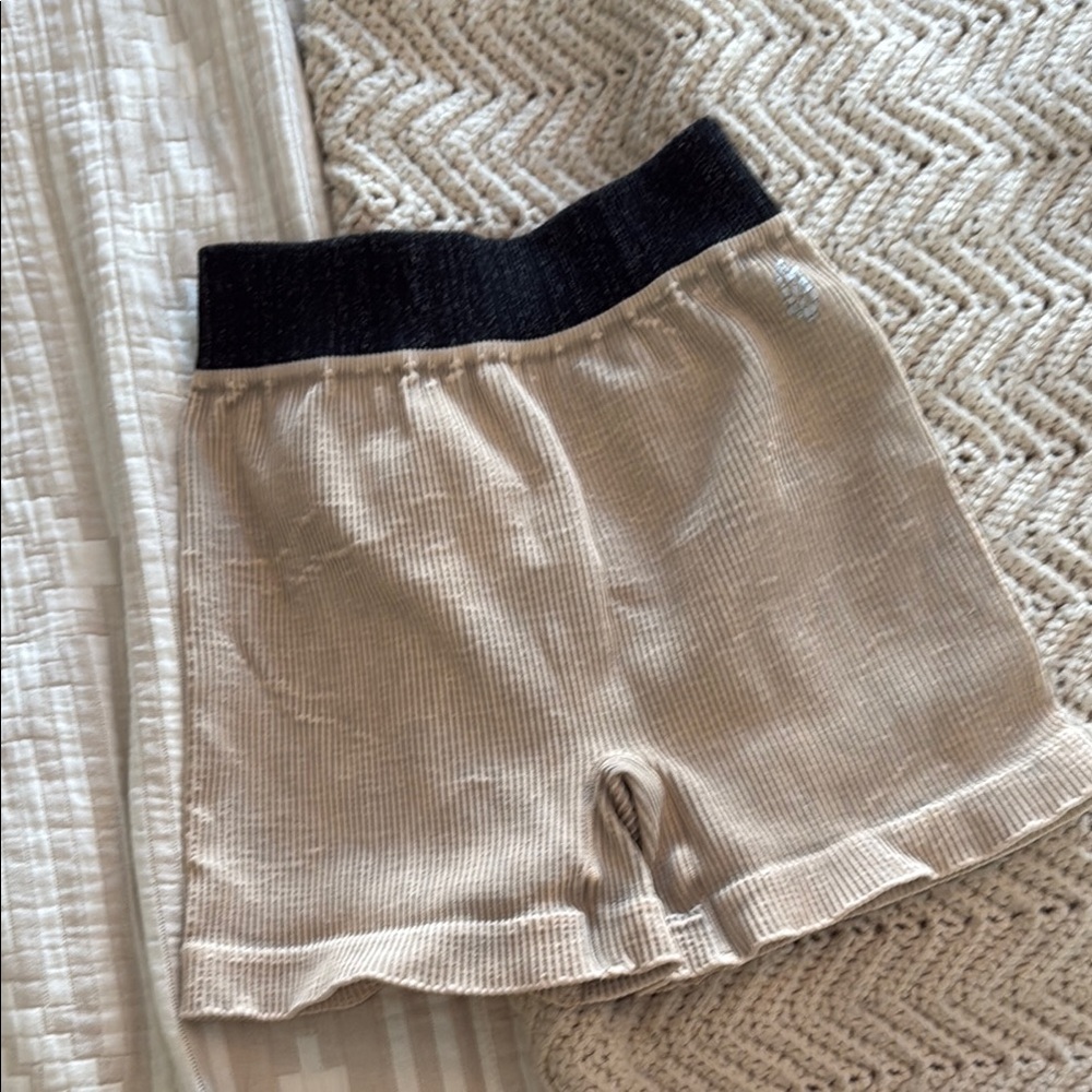 Free people happiness runs bike shorts size medium-large